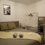 Hotel 2bangkok 4*