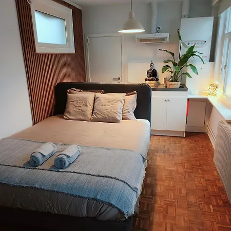 Hotel 2bangkok *