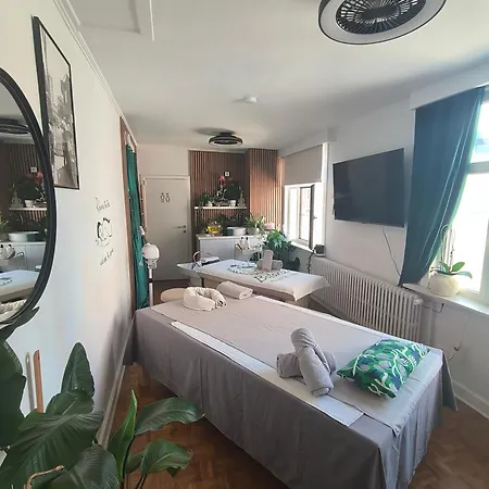 מלון 2bangkok 4*